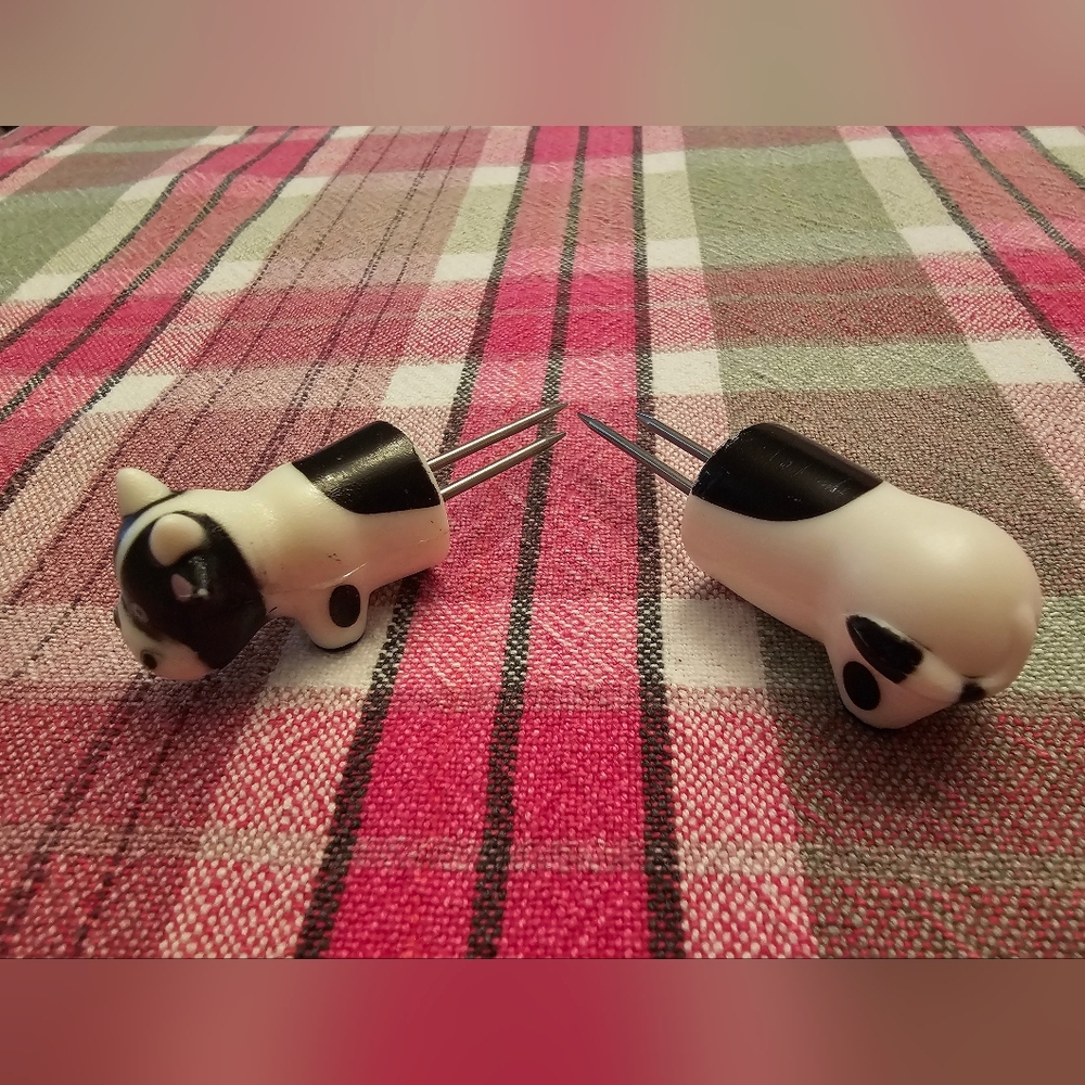 Corn on the Cob Holders, Cow shaped (Set of 6)